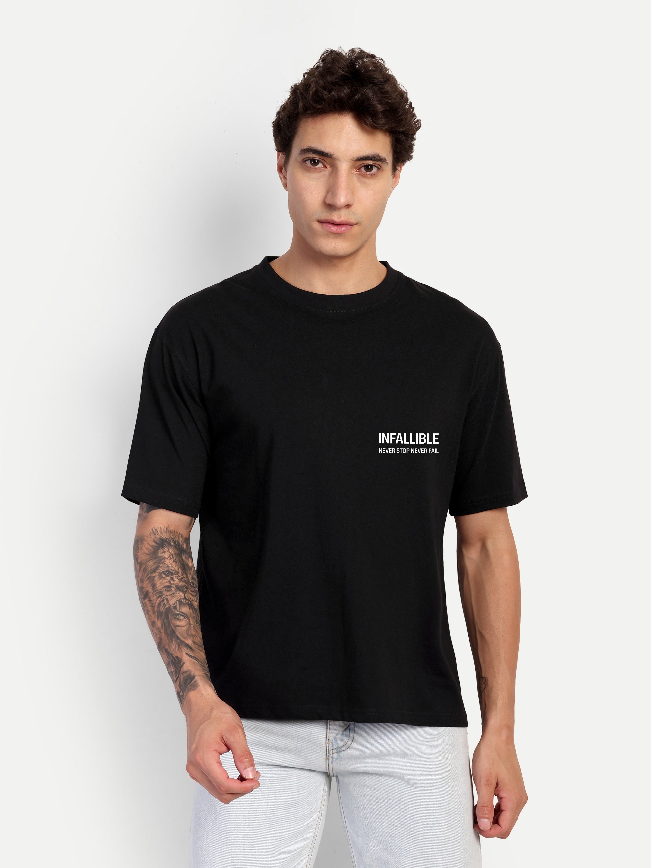YOUTH BOXY TEE — BLACK