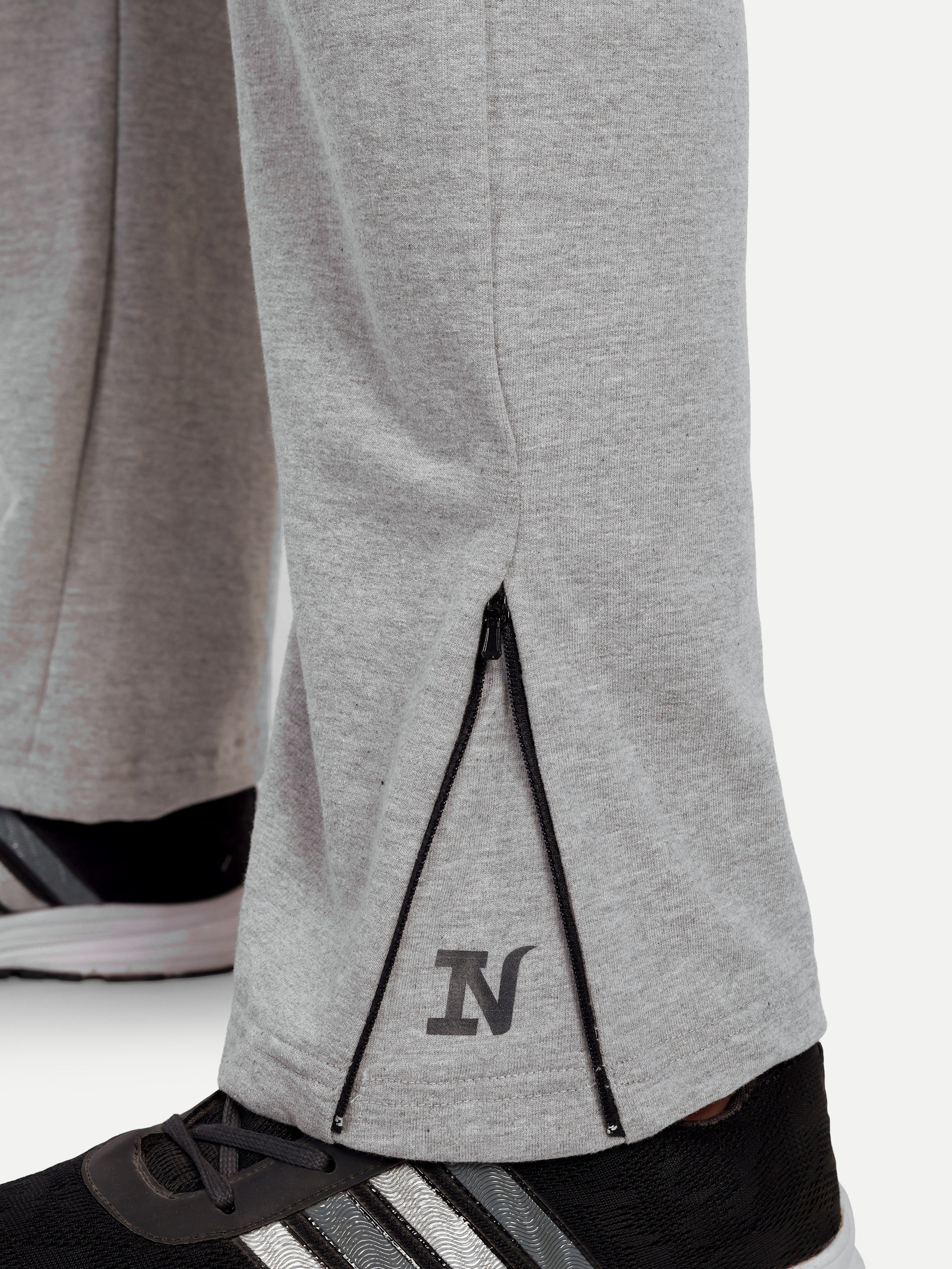 BOOTCUT JOGGER - GREY