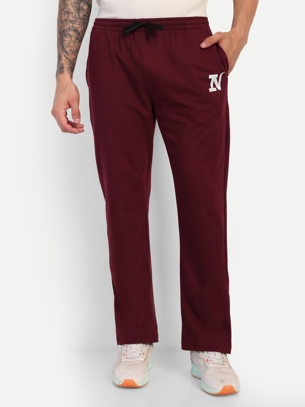 BOOTCUT JOGGER – MAROON
