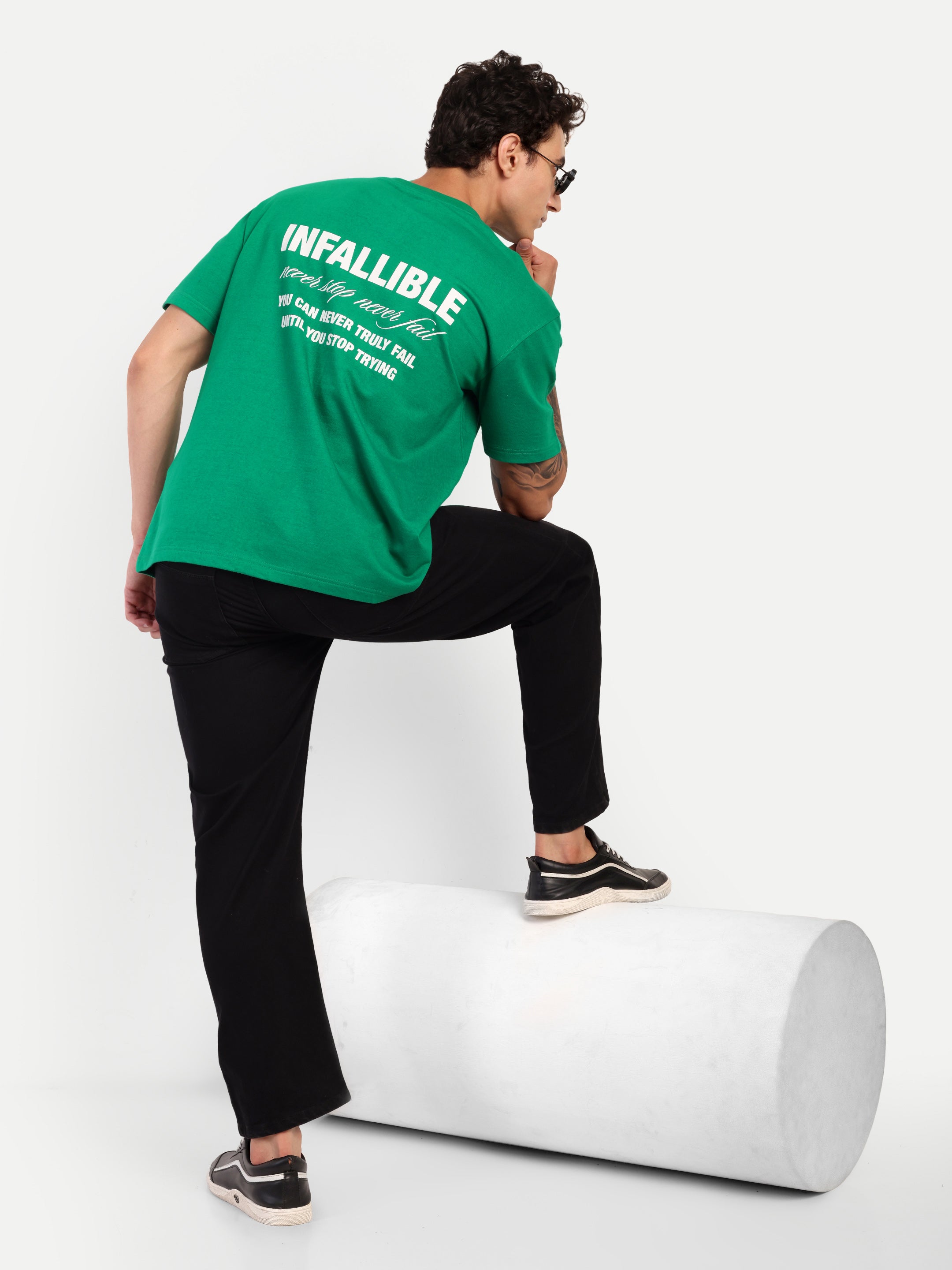 STANDARD TEE — GREEN - OVERSIZED